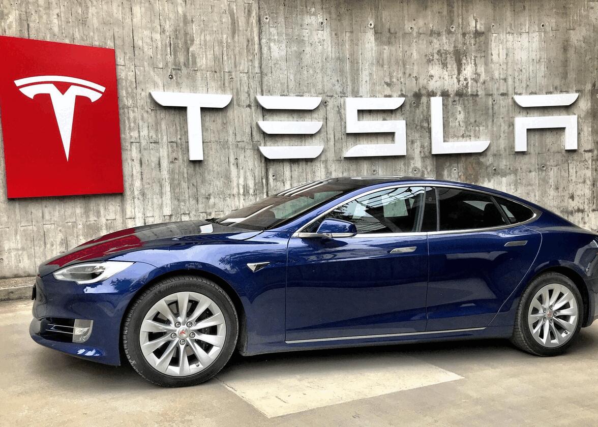 Tesla Batal Bina Kilang Di Malaysia: Ini Reaksi MITI